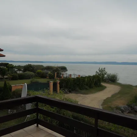 Balaton 115 펜션 시오포크